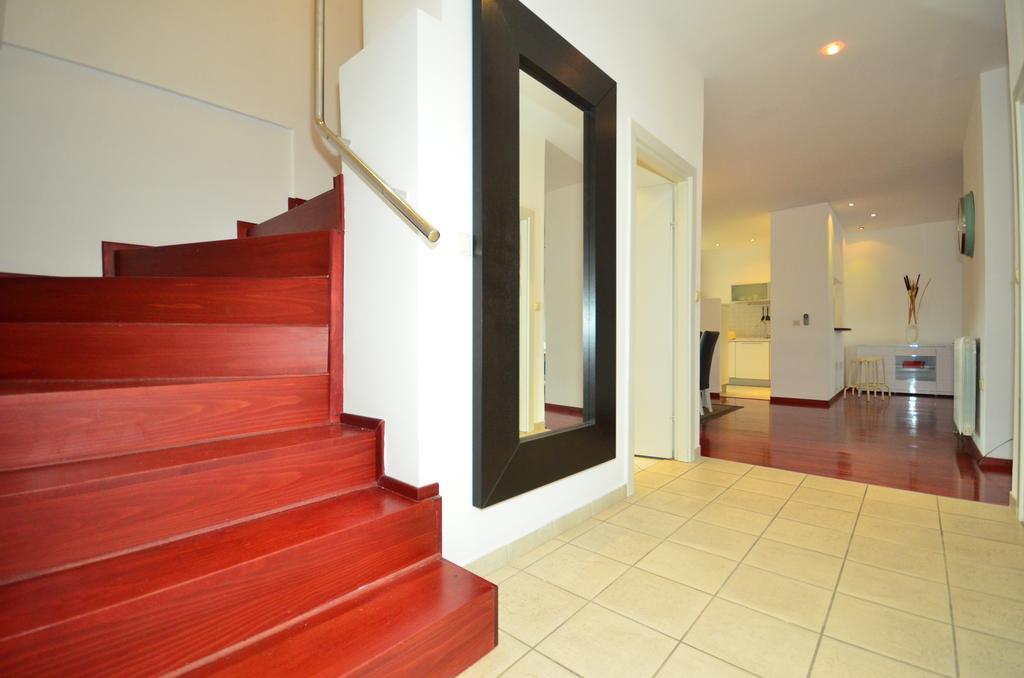 Hi-End Apartment Zagreb Buitenkant foto